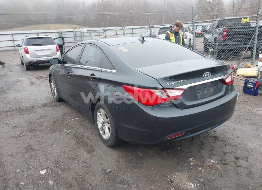 Photo 3 of 2013 Hyundai Sonata GLS (VIN 5NPEB4AC5DH811155)