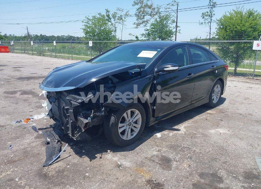 Photo 2 of 2014 Hyundai Sonata GLS (VIN 5NPEB4AC5EH825199)