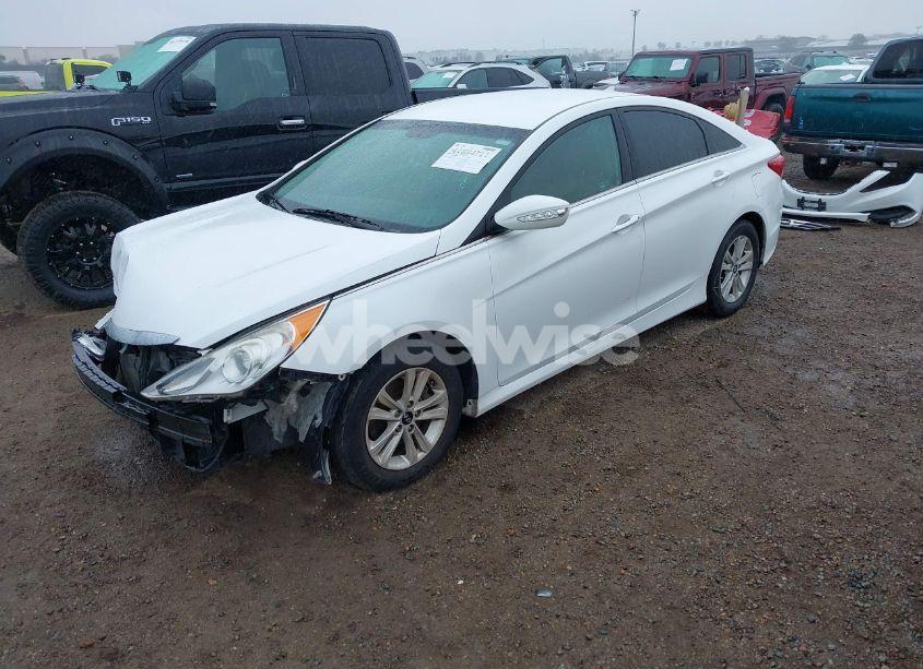 Photo 2 of 2014 Hyundai Sonata GLS (VIN 5NPEB4AC5EH830578)