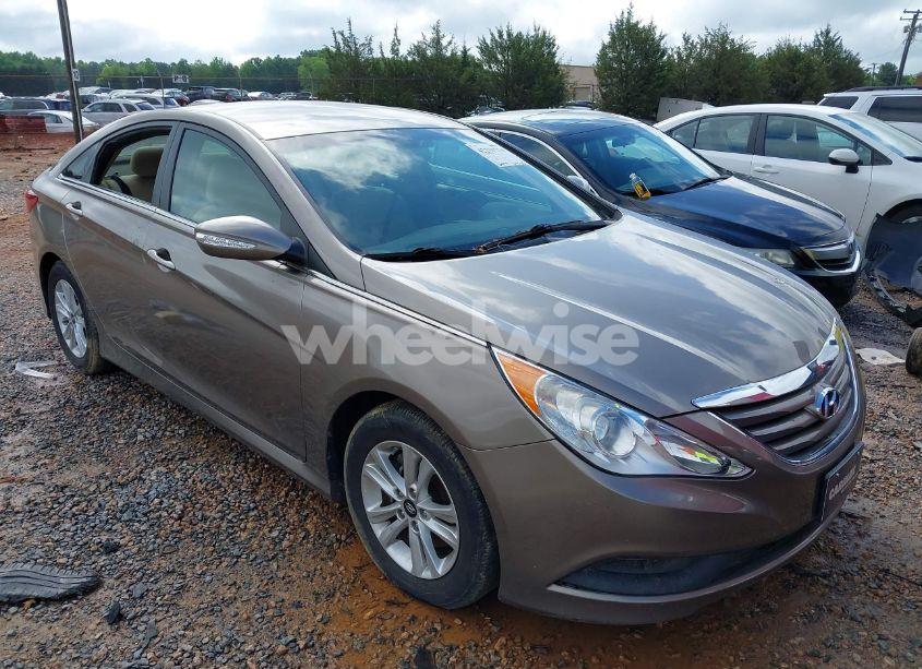 2014 Hyundai Sonata GLS (VIN 5NPEB4AC5EH833884) main photo