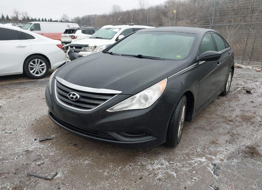 Photo 2 of 2014 Hyundai Sonata GLS (VIN 5NPEB4AC5EH946105)