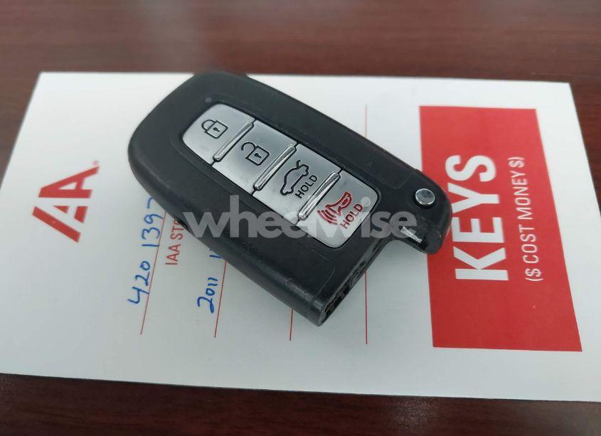 Photo 11 of 2011 Hyundai Sonata GLS (VIN 5NPEB4AC6BH021571)