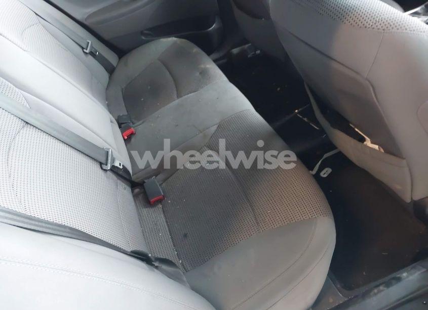 Photo 8 of 2011 Hyundai Sonata GLS (VIN 5NPEB4AC6BH021571)