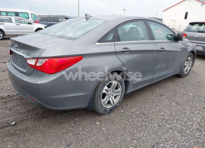 Photo 4 of 2011 Hyundai Sonata GLS (VIN 5NPEB4AC6BH029413)