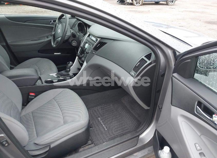 Photo 5 of 2011 Hyundai Sonata GLS (VIN 5NPEB4AC6BH029413)