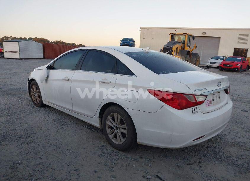 Photo 3 of 2011 Hyundai Sonata GLS (VIN 5NPEB4AC6BH030223)