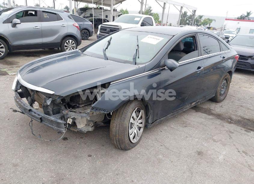 Photo 2 of 2011 Hyundai Sonata GLS (VIN 5NPEB4AC6BH034045)