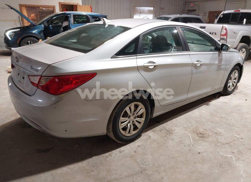 Photo 4 of 2011 Hyundai Sonata GLS (VIN 5NPEB4AC6BH053503)