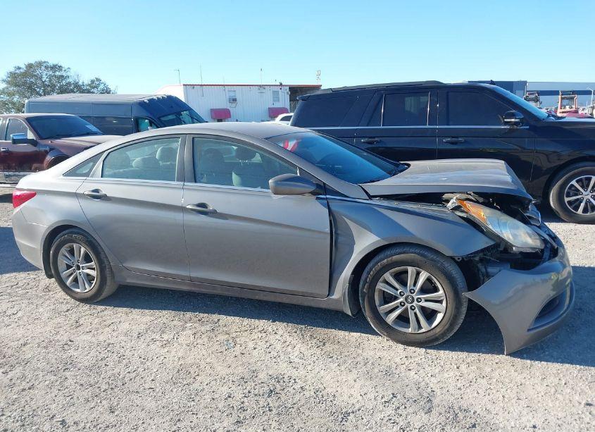 Photo 13 of 2011 Hyundai Sonata GLS (VIN 5NPEB4AC6BH059835)