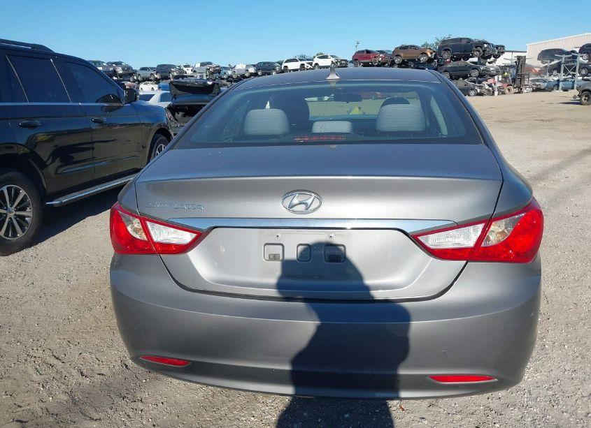 Photo 16 of 2011 Hyundai Sonata GLS (VIN 5NPEB4AC6BH059835)