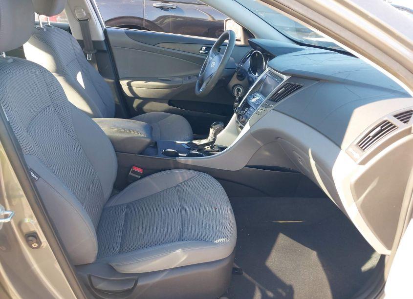 Photo 5 of 2011 Hyundai Sonata GLS (VIN 5NPEB4AC6BH059835)