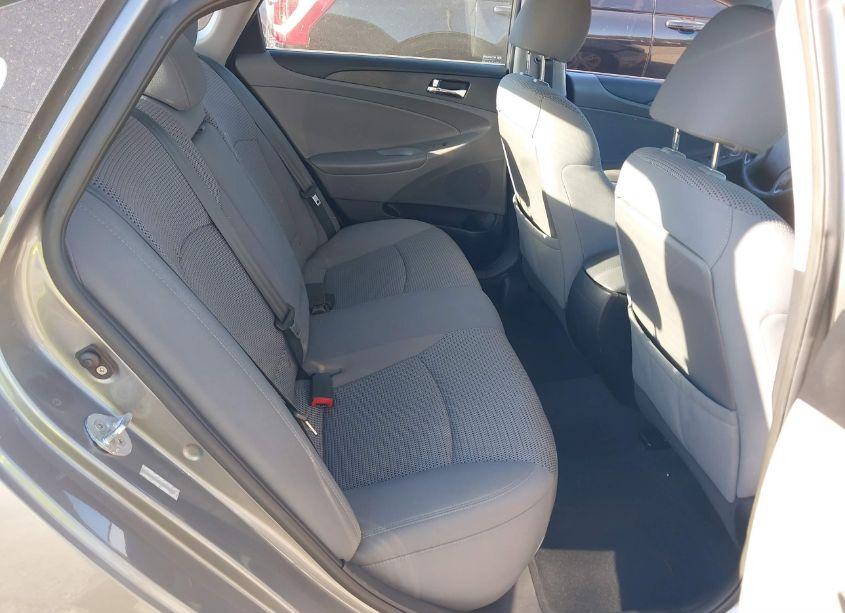 Photo 8 of 2011 Hyundai Sonata GLS (VIN 5NPEB4AC6BH059835)