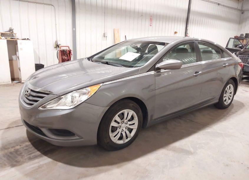 Photo 2 of 2011 Hyundai Sonata GLS (VIN 5NPEB4AC6BH067966)