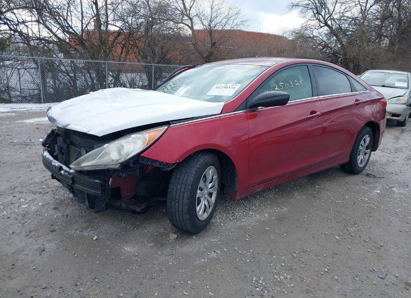 Photo 2 of 2011 Hyundai Sonata GLS (VIN 5NPEB4AC6BH092348)