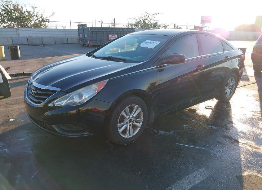 Photo 2 of 2011 Hyundai Sonata GLS (VIN 5NPEB4AC6BH100741)