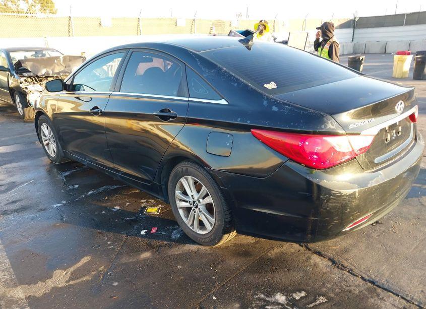 Photo 3 of 2011 Hyundai Sonata GLS (VIN 5NPEB4AC6BH100741)