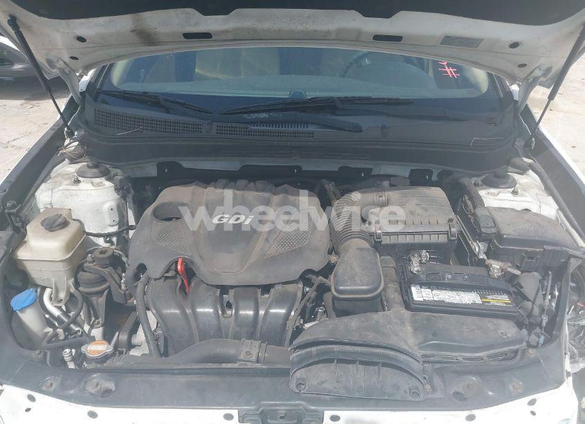 Photo 10 of 2011 Hyundai Sonata GLS (VIN 5NPEB4AC6BH114199)