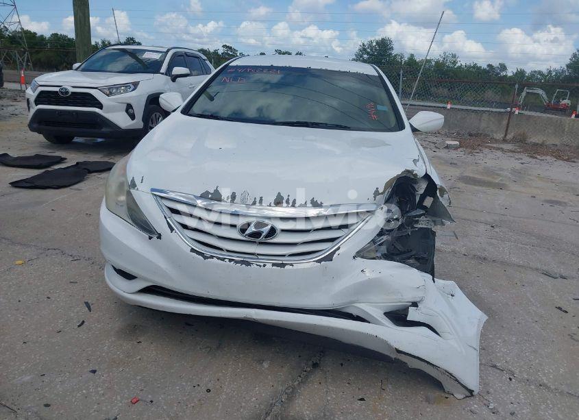 Photo 12 of 2011 Hyundai Sonata GLS (VIN 5NPEB4AC6BH114199)