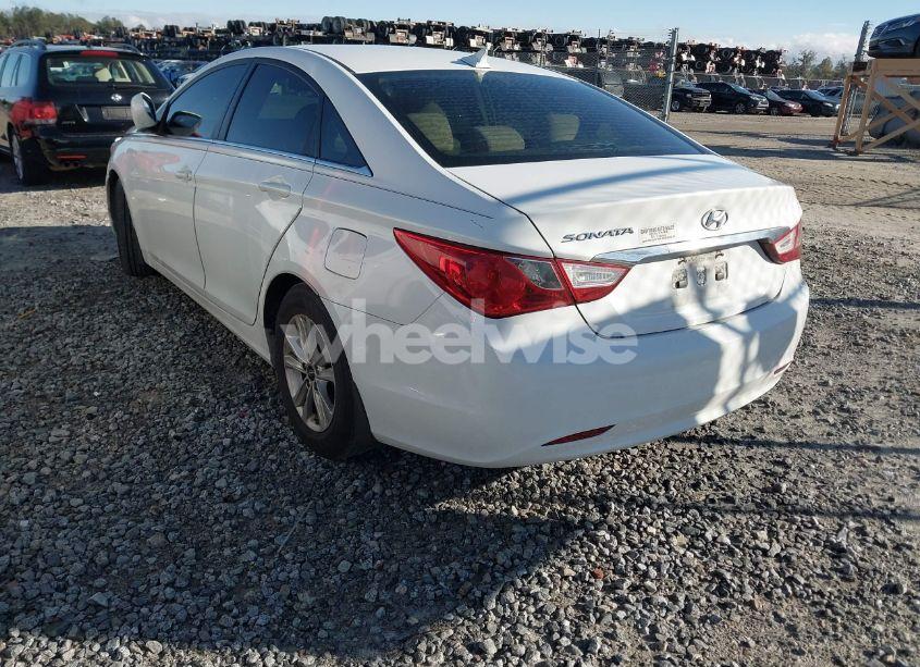 Photo 3 of 2011 Hyundai Sonata GLS (VIN 5NPEB4AC6BH130452)