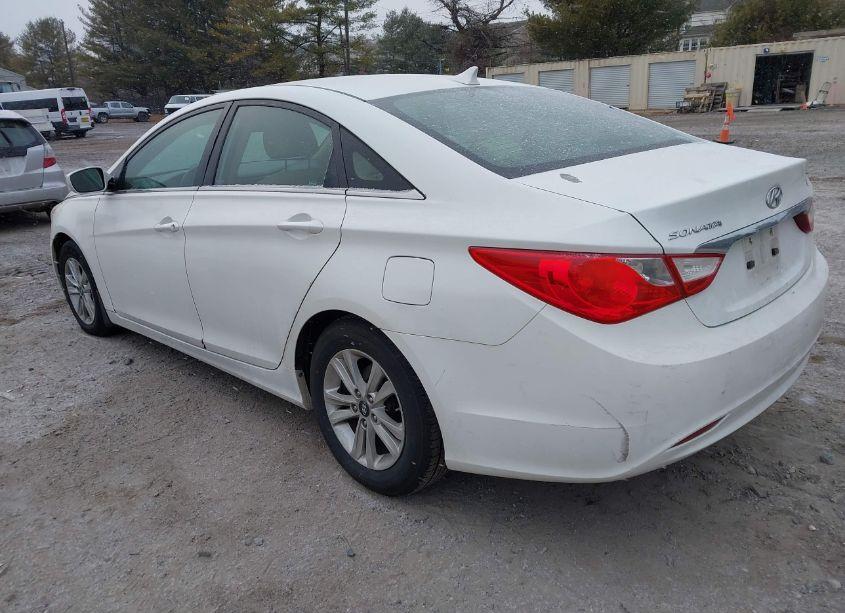 Photo 3 of 2011 Hyundai Sonata GLS (VIN 5NPEB4AC6BH132900)