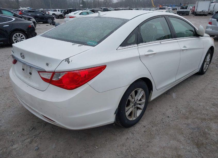 Photo 4 of 2011 Hyundai Sonata GLS (VIN 5NPEB4AC6BH132900)
