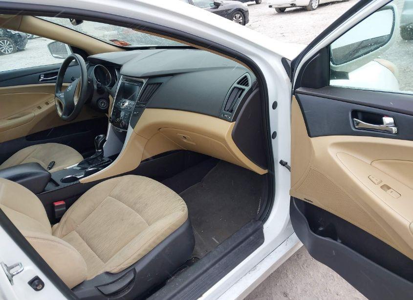 Photo 5 of 2011 Hyundai Sonata GLS (VIN 5NPEB4AC6BH132900)