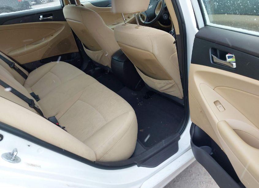 Photo 8 of 2011 Hyundai Sonata GLS (VIN 5NPEB4AC6BH132900)