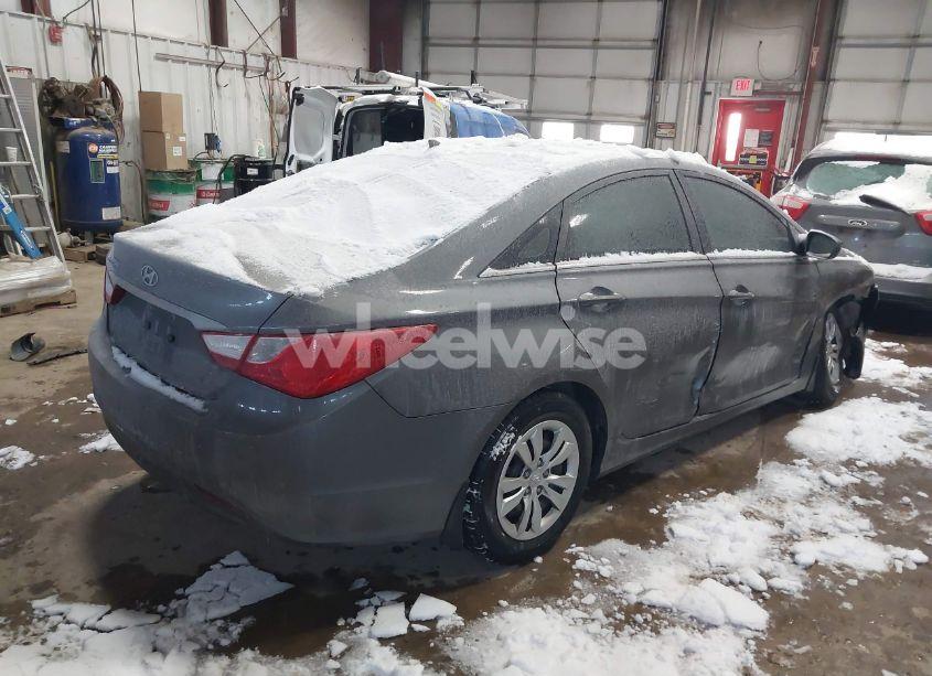 Photo 4 of 2011 Hyundai Sonata GLS (VIN 5NPEB4AC6BH150832)