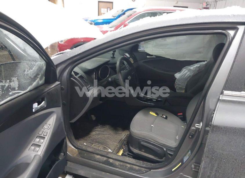 Photo 5 of 2011 Hyundai Sonata GLS (VIN 5NPEB4AC6BH150832)