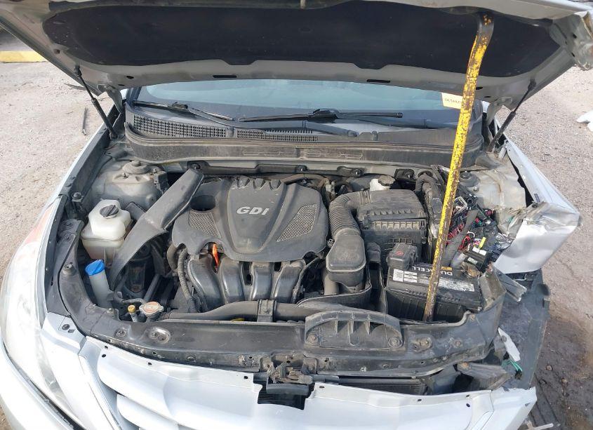 Photo 10 of 2011 Hyundai Sonata GLS (VIN 5NPEB4AC6BH175729)