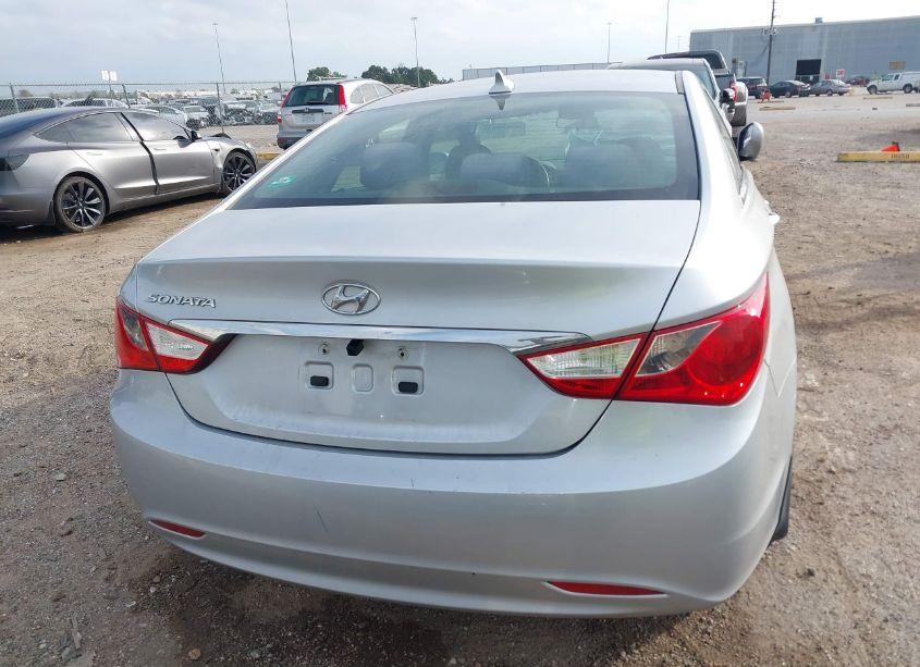 Photo 16 of 2011 Hyundai Sonata GLS (VIN 5NPEB4AC6BH175729)