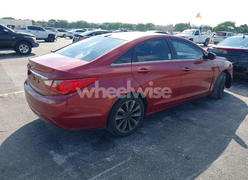 Photo 4 of 2011 Hyundai Sonata GLS (VIN 5NPEB4AC6BH175925)