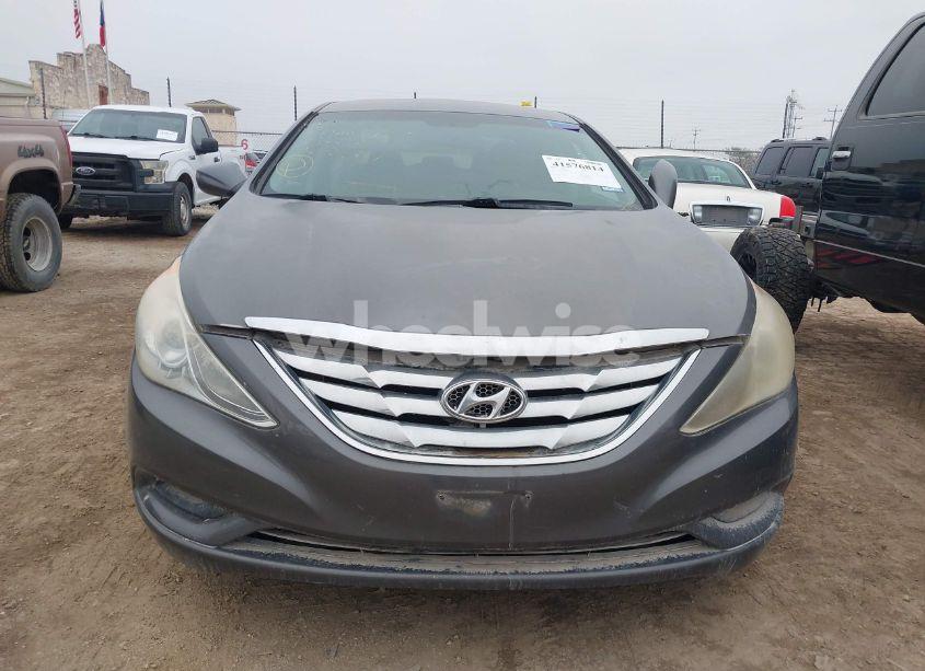 Photo 11 of 2011 Hyundai Sonata GLS (VIN 5NPEB4AC6BH179201)