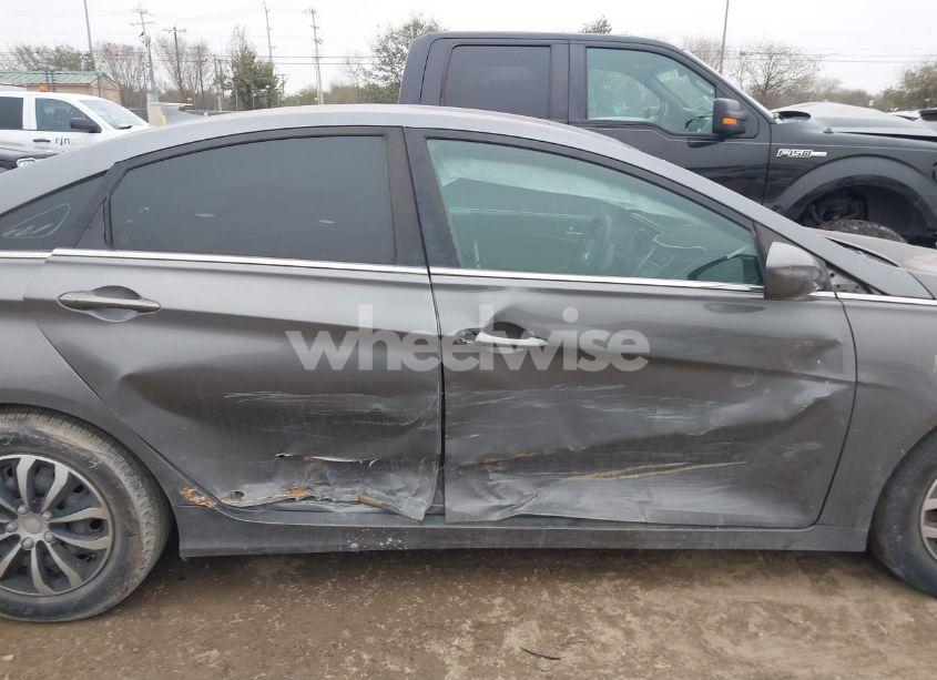 Photo 12 of 2011 Hyundai Sonata GLS (VIN 5NPEB4AC6BH179201)