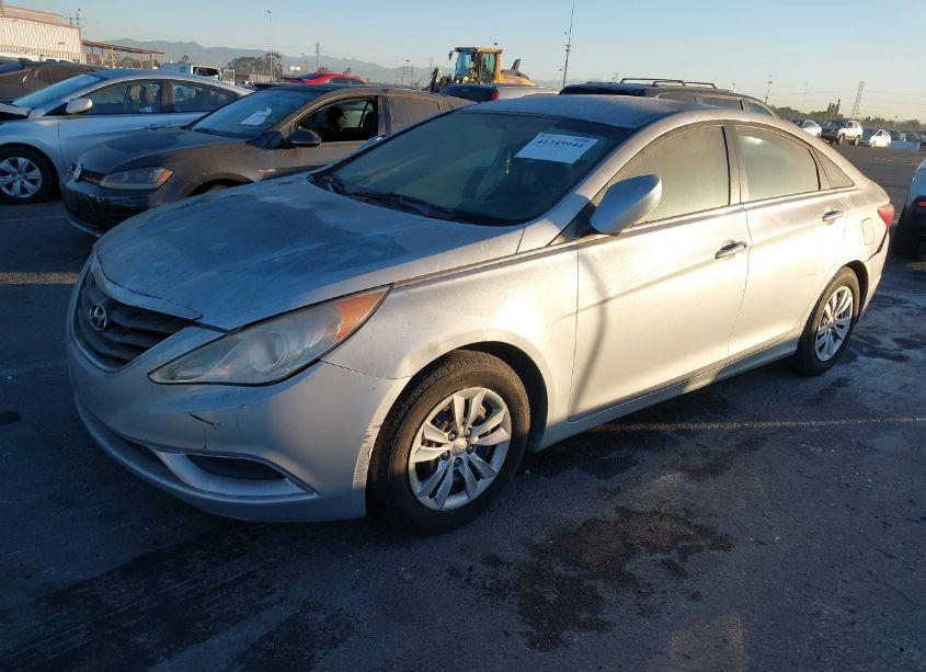 Photo 2 of 2011 Hyundai Sonata GLS (VIN 5NPEB4AC6BH203903)