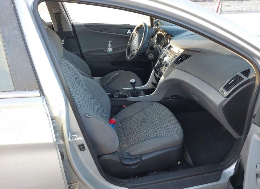 Photo 5 of 2011 Hyundai Sonata GLS (VIN 5NPEB4AC6BH203903)