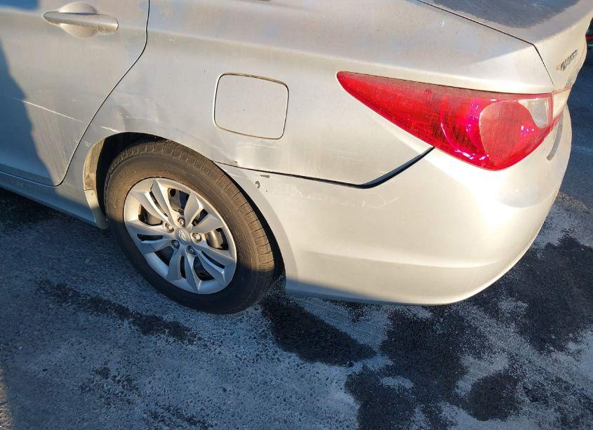 Photo 6 of 2011 Hyundai Sonata GLS (VIN 5NPEB4AC6BH203903)