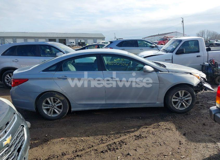 Photo 14 of 2011 Hyundai Sonata GLS (VIN 5NPEB4AC6BH221706)