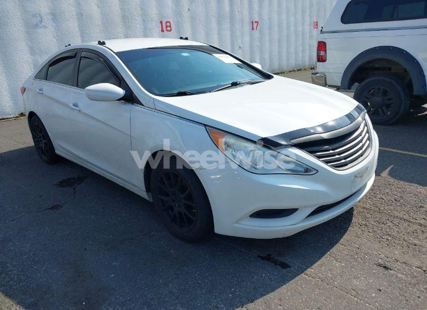 2011 Hyundai Sonata GLS (VIN 5NPEB4AC6BH260473) main photo