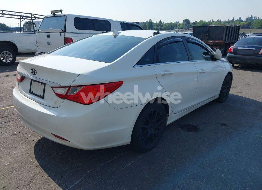 Photo 4 of 2011 Hyundai Sonata GLS (VIN 5NPEB4AC6BH260473)