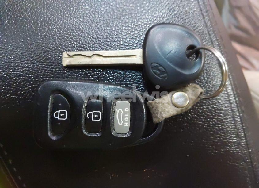 Photo 11 of 2011 Hyundai Sonata GLS (VIN 5NPEB4AC6BH273563)