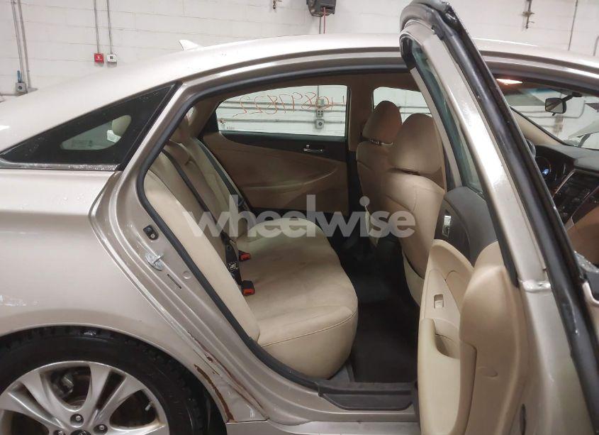 Photo 8 of 2011 Hyundai Sonata GLS (VIN 5NPEB4AC6BH273563)