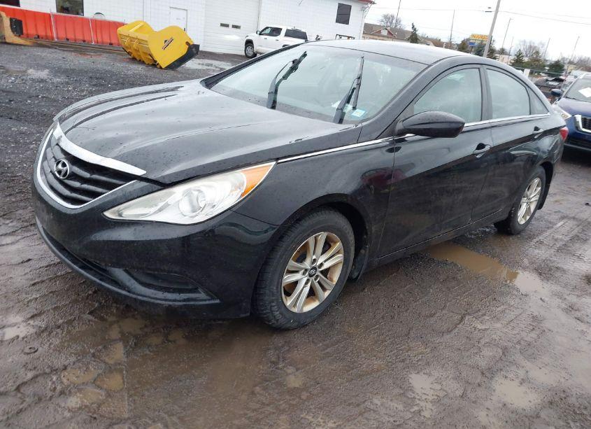 Photo 2 of 2011 Hyundai Sonata GLS (VIN 5NPEB4AC6BH300793)