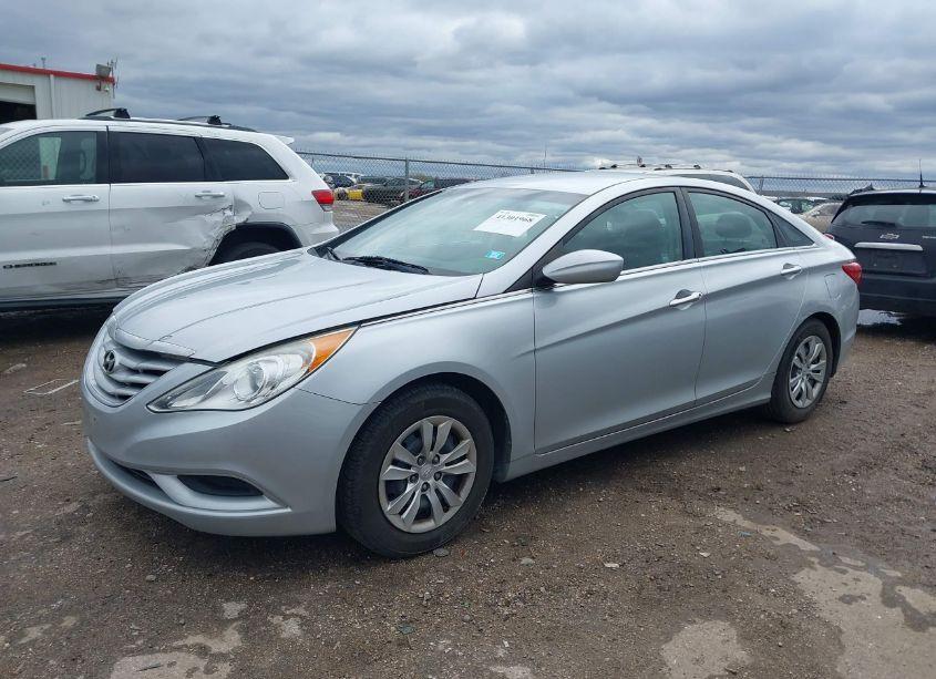 Photo 2 of 2012 Hyundai Sonata GLS (VIN 5NPEB4AC6CH355102)