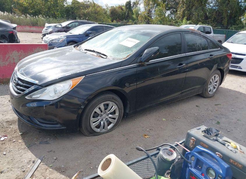 Photo 2 of 2012 Hyundai Sonata GLS (VIN 5NPEB4AC6CH379240)