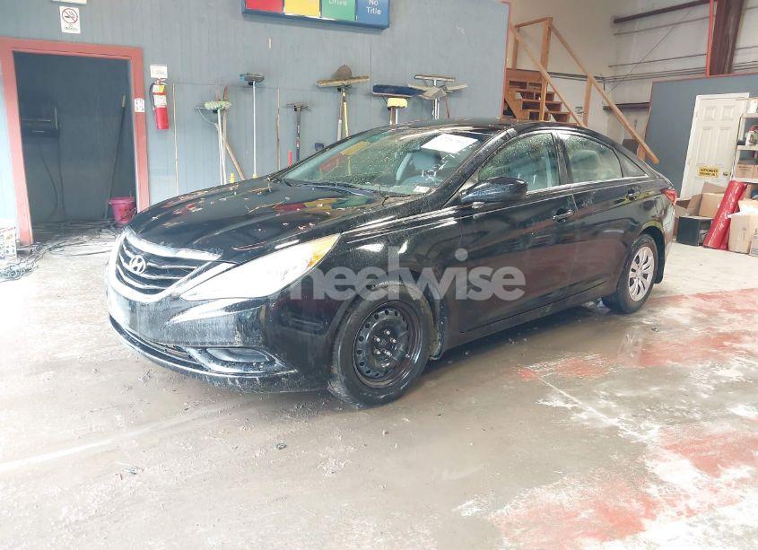 Photo 2 of 2012 Hyundai Sonata GLS (VIN 5NPEB4AC6CH385328)