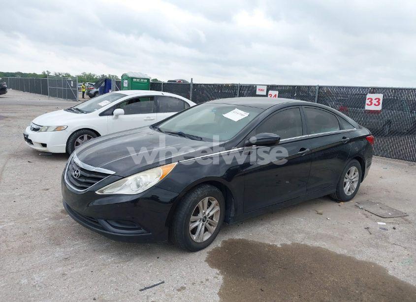 Photo 2 of 2012 Hyundai Sonata GLS (VIN 5NPEB4AC6CH390965)
