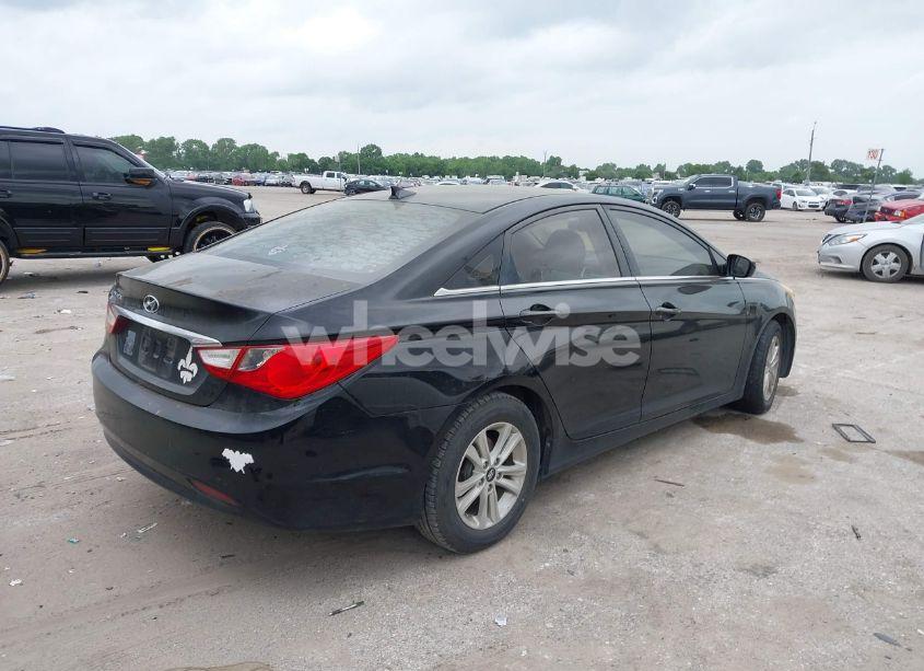 Photo 4 of 2012 Hyundai Sonata GLS (VIN 5NPEB4AC6CH390965)