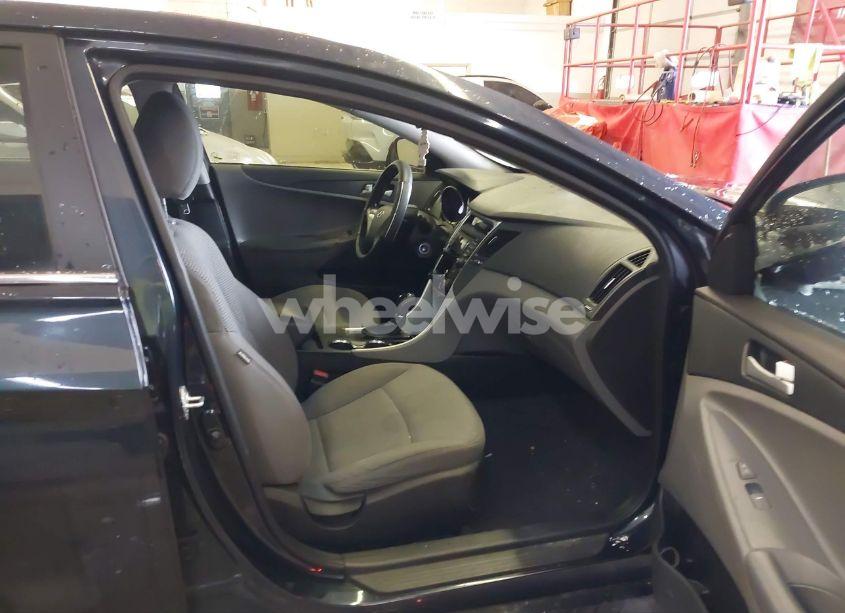 Photo 5 of 2012 Hyundai Sonata GLS (VIN 5NPEB4AC6CH412107)