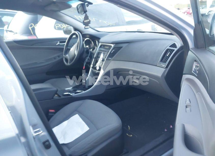 Photo 5 of 2012 Hyundai Sonata GLS (VIN 5NPEB4AC6CH447567)